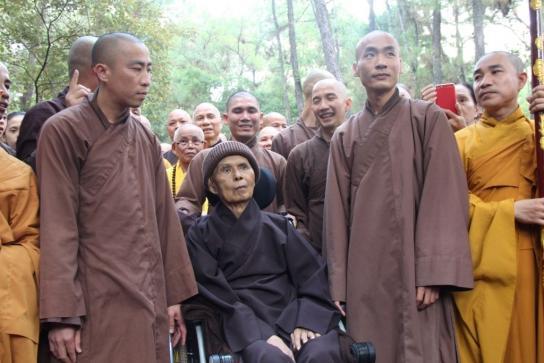 Thich Nhat Hanh2