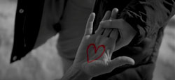 corazon mano alegria