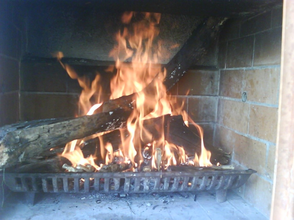 fuego chimenea